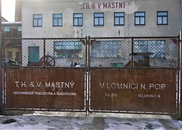 Διαμέρισμα Loft V Tovarne Mastnych